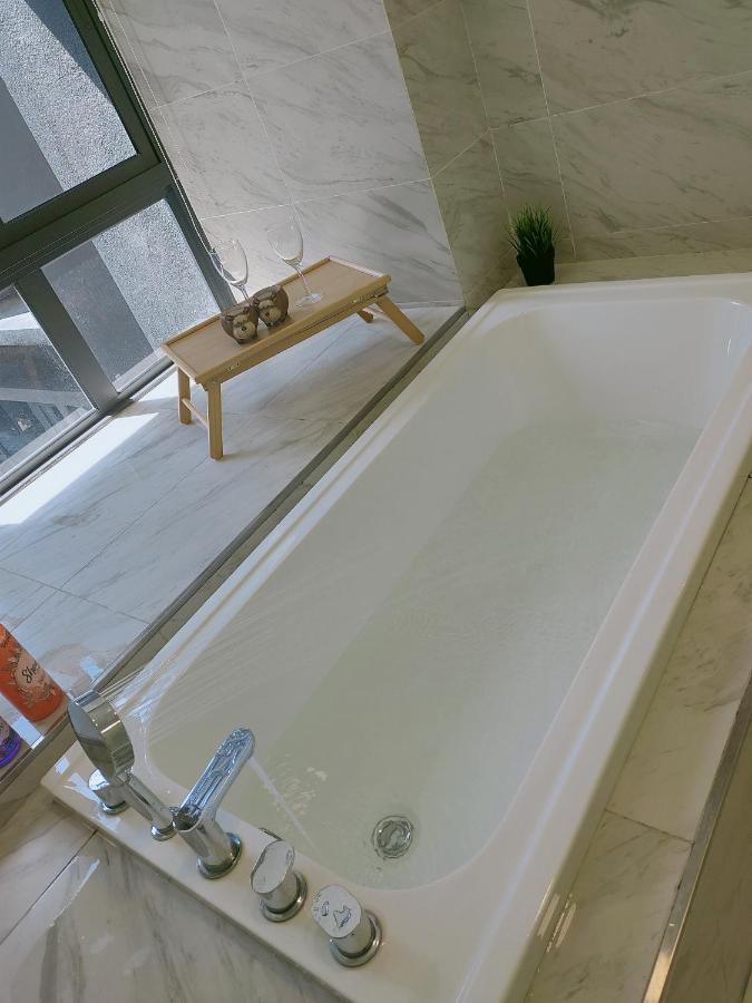 Imperio Residence Bathtub Studio At Malacca Town-Near Jonker Street ภายนอก รูปภาพ