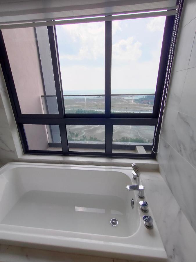 Imperio Residence Bathtub Studio At Malacca Town-Near Jonker Street ภายนอก รูปภาพ